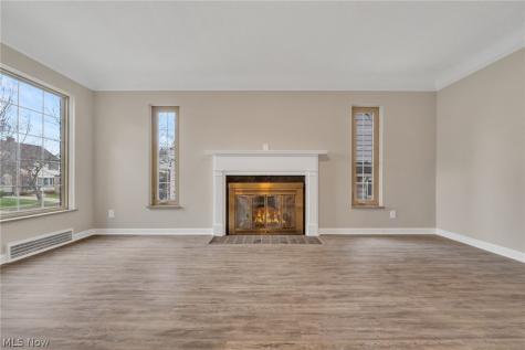 4870 W 14th Street Cleveland OH 44109