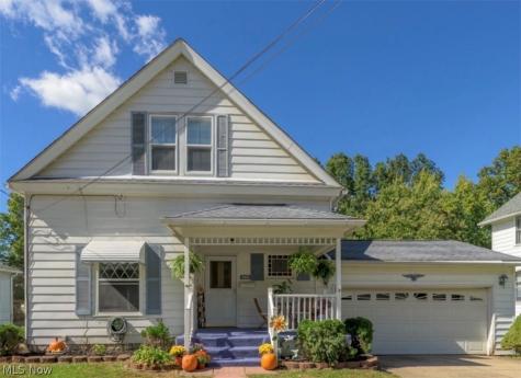 466 Page Street Ravenna OH 44266