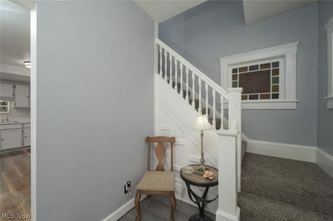 466 Page Street Ravenna OH 44266