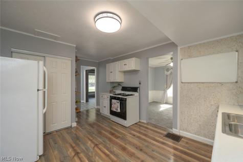 466 Page Street Ravenna OH 44266