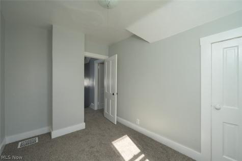 466 Page Street Ravenna OH 44266