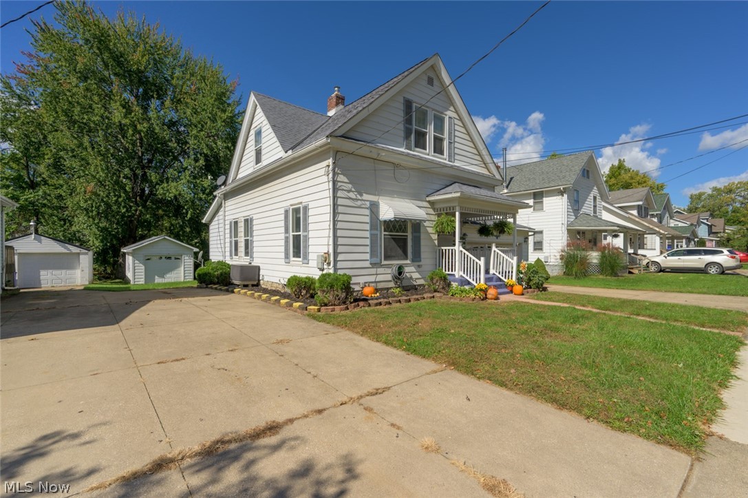 466 Page Street Ravenna OH 44266