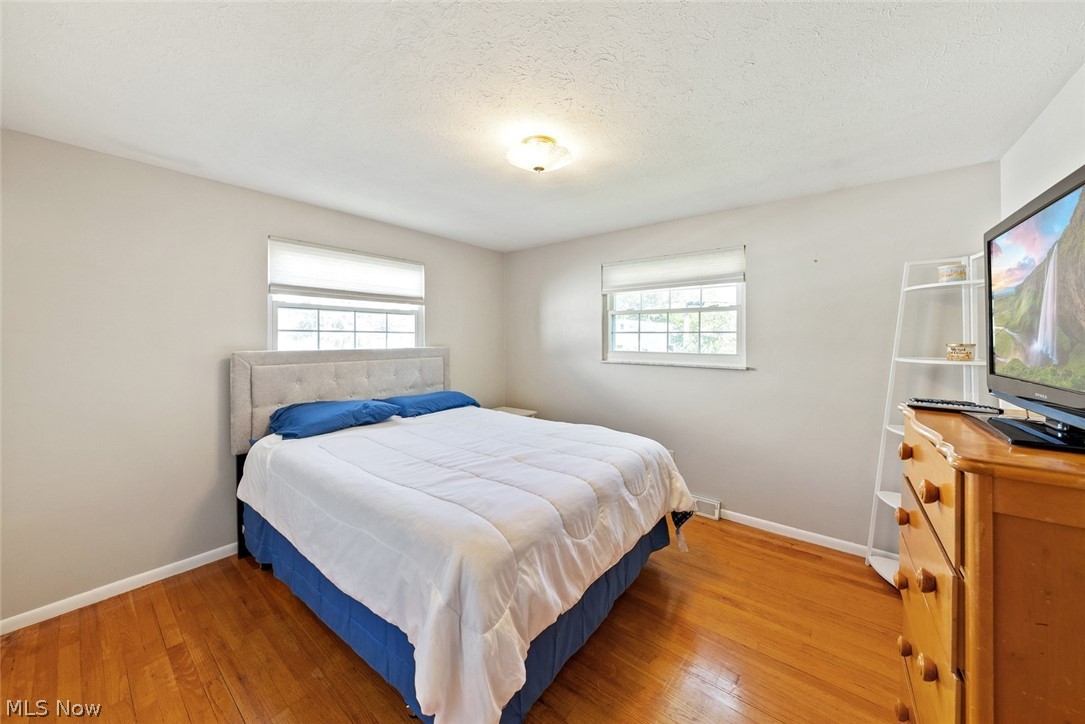 111 Edgefield Drive Elyria OH 44035