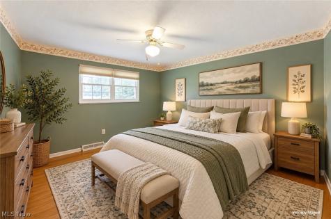 111 Edgefield Drive Elyria OH 44035