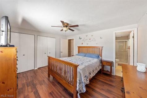 111 Edgefield Drive Elyria OH 44035