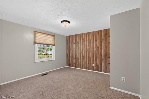3110 Bronco Drive Clinton OH 44216