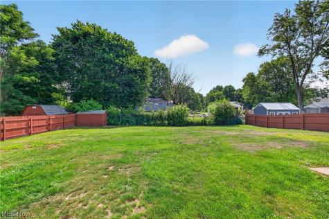 3110 Bronco Drive Clinton OH 44216