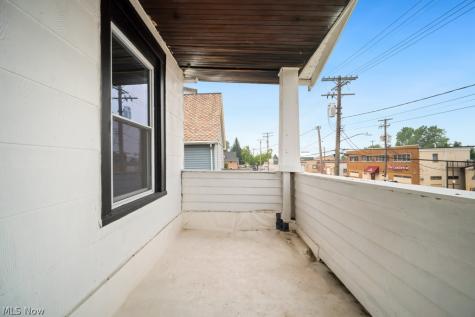 12147 Triskett Cleveland OH 44111