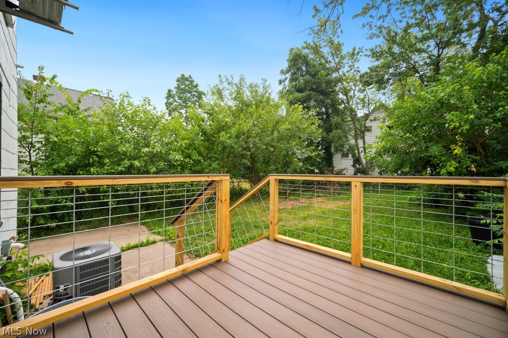 12147 Triskett Cleveland OH 44111