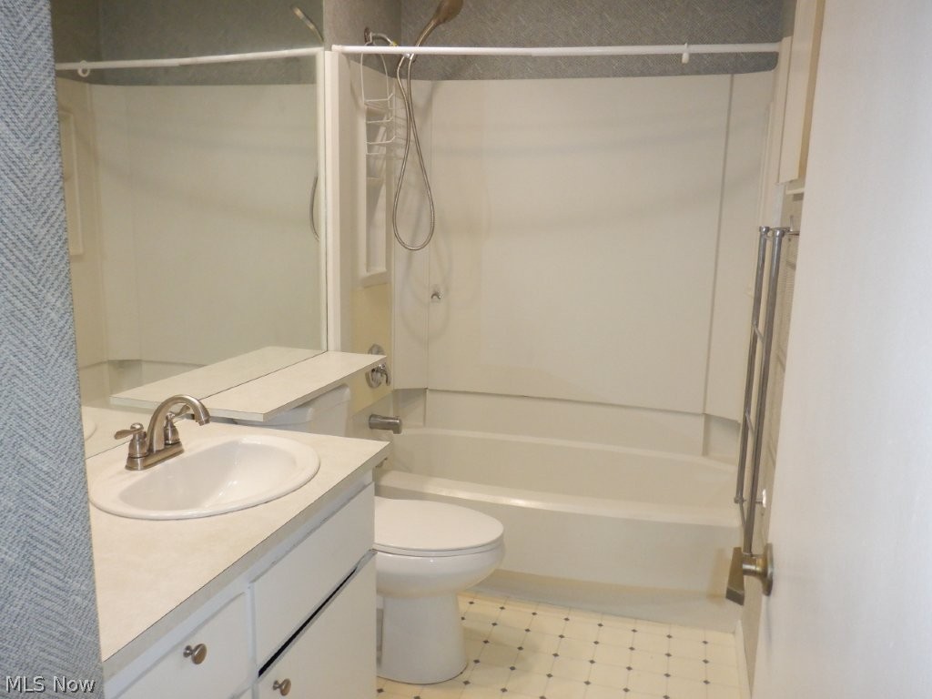 21801 Little Brook Way Strongsville OH 44149