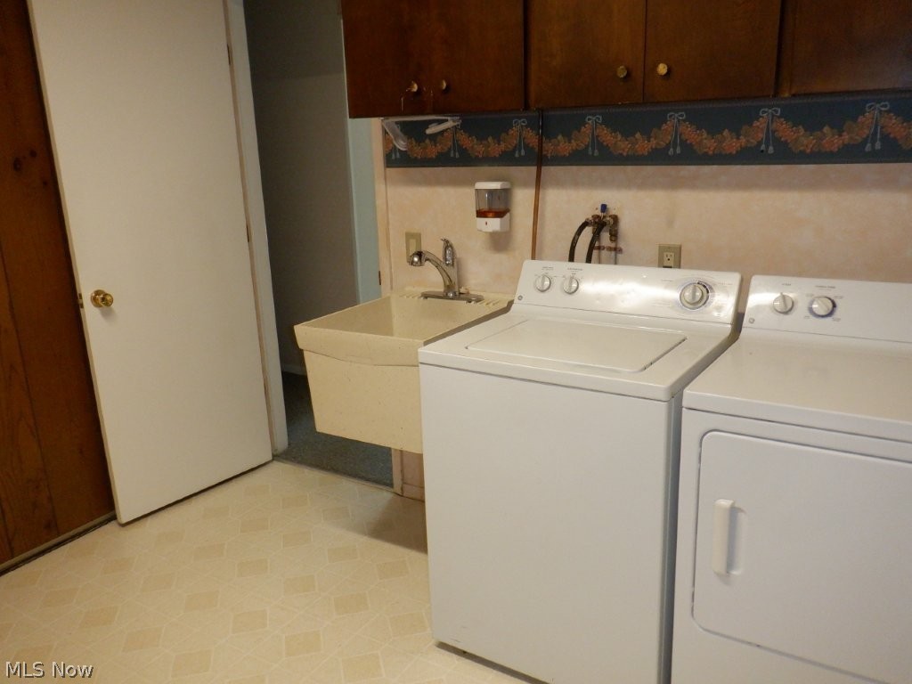 21801 Little Brook Way Strongsville OH 44149