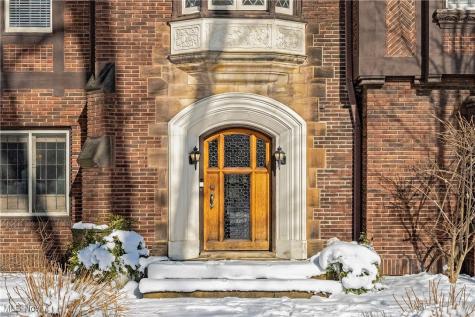 2917 N Park Boulevard Cleveland OH 44118