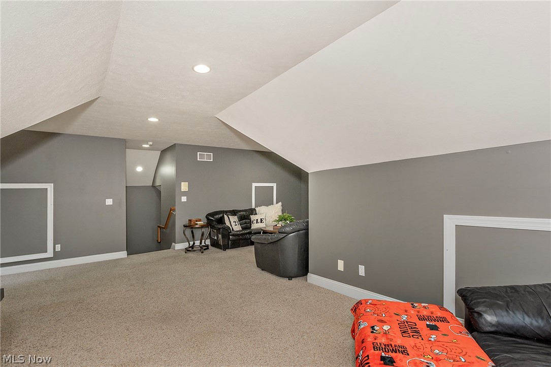 16820 Staffordshire Court Chagrin Falls OH 44023