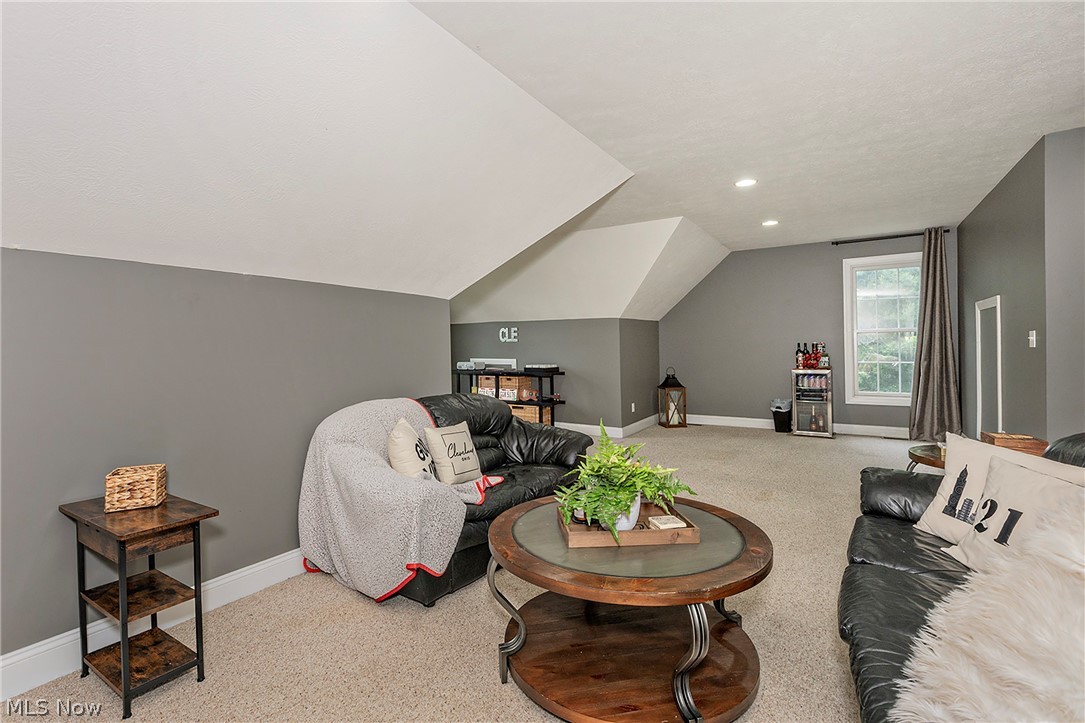 16820 Staffordshire Court Chagrin Falls OH 44023