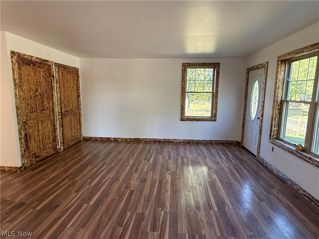 1939 Waterford Road East Palestine OH 44413