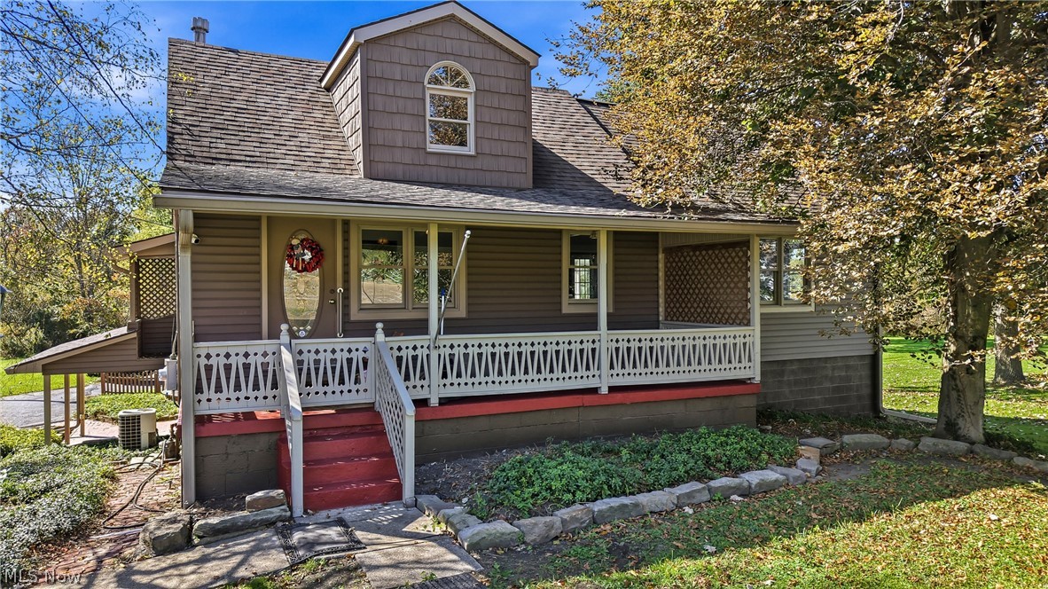 668 Hazelton Street Masury OH 44438