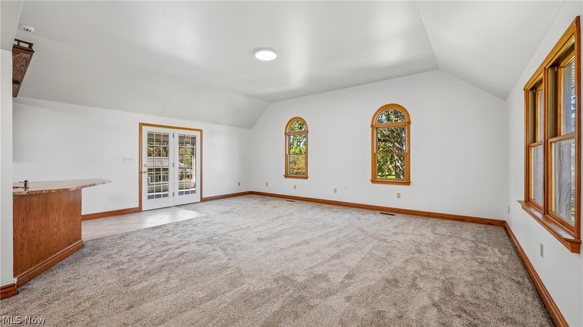 668 Hazelton Street Masury OH 44438