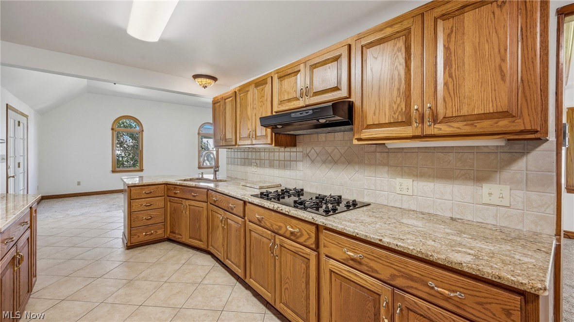 668 Hazelton Street Masury OH 44438