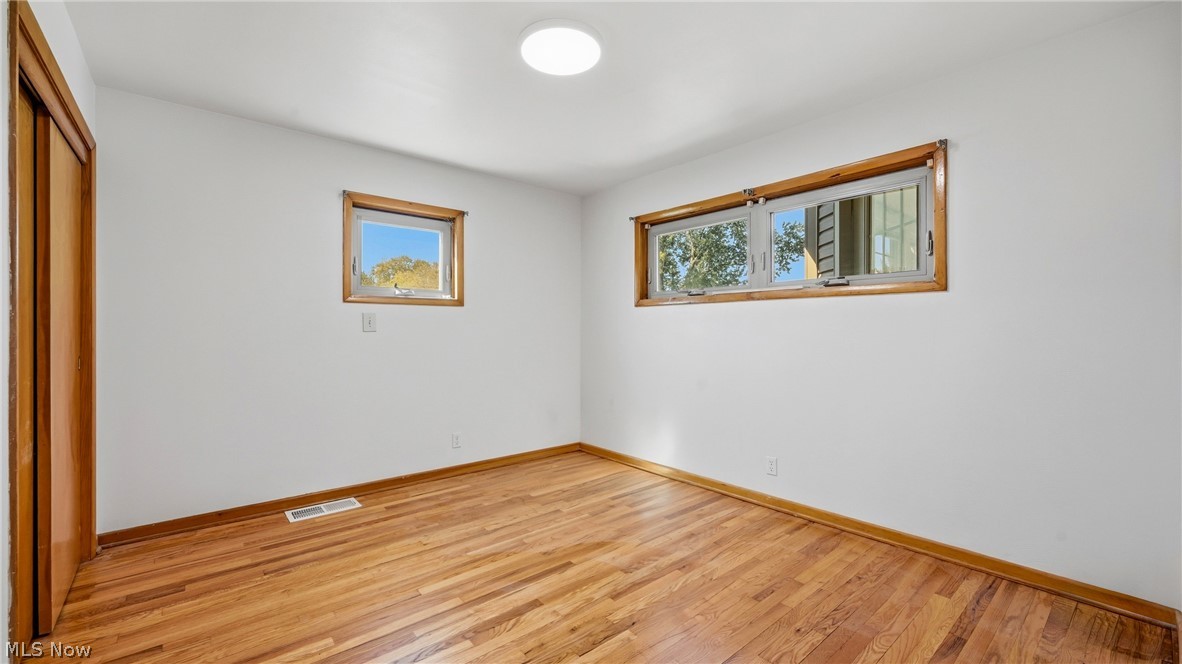 668 Hazelton Street Masury OH 44438