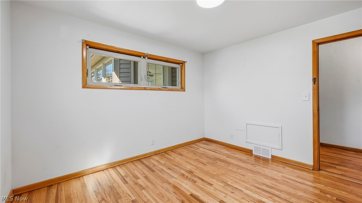 668 Hazelton Street Masury OH 44438