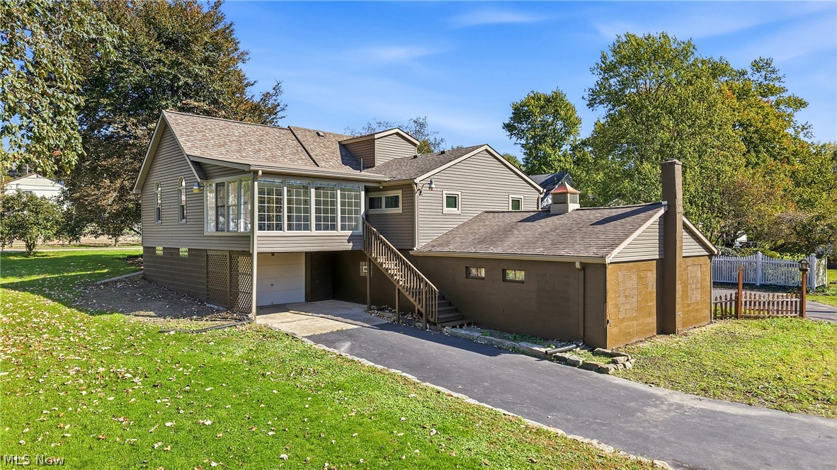 668 Hazelton Street Masury OH 44438