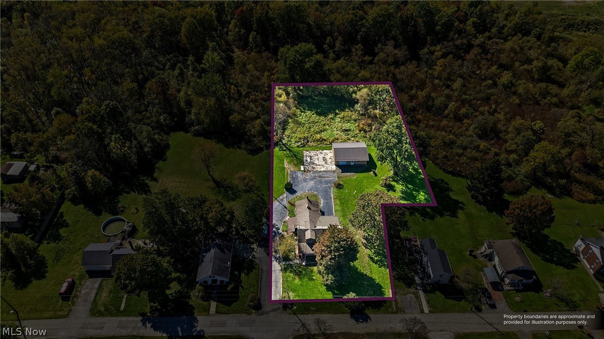 668 Hazelton Street Masury OH 44438