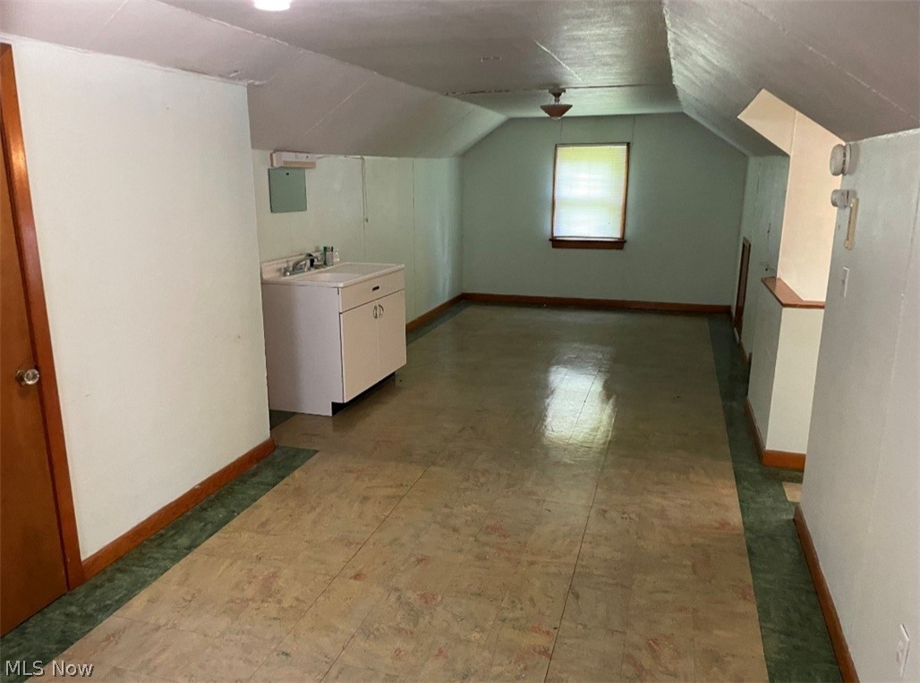 516 Parkcliff Avenue Youngstown OH 44511