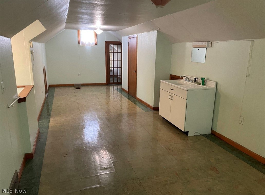 516 Parkcliff Avenue Youngstown OH 44511