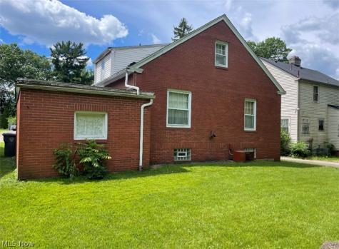 516 Parkcliff Avenue Youngstown OH 44511