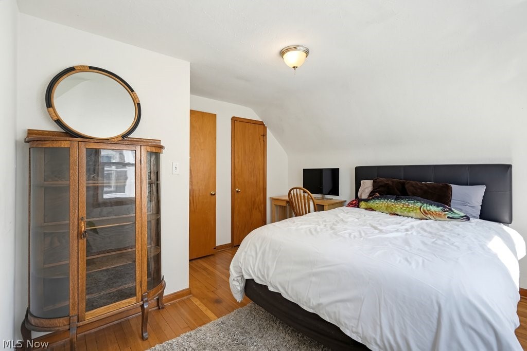 7702 Ridgefield Avenue Parma OH 44129