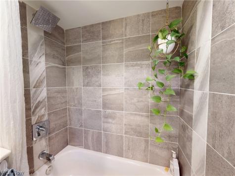 30028 Elgin Road Wickliffe OH 44092