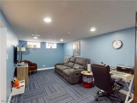 30028 Elgin Road Wickliffe OH 44092
