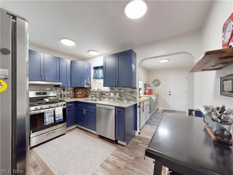 30028 Elgin Road Wickliffe OH 44092