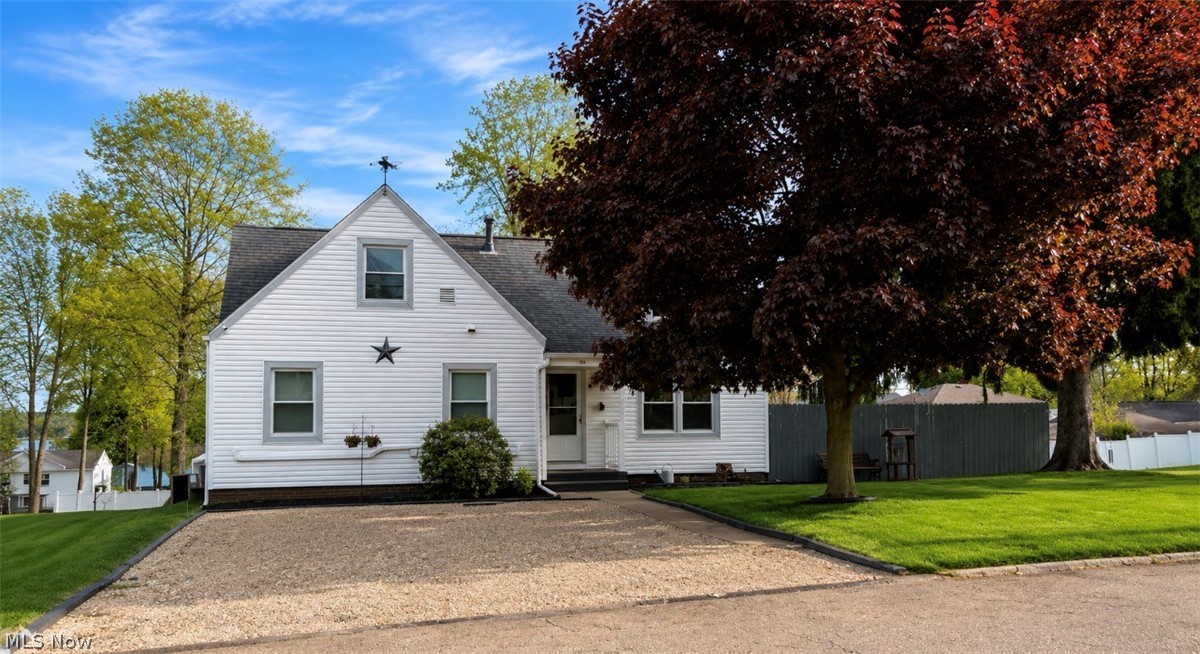 375 E Huston Street Barberton OH 44203