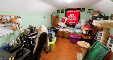 375 E Huston Street Barberton OH 44203