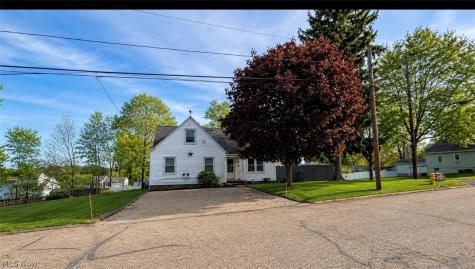 375 E Huston Street Barberton OH 44203