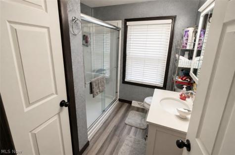 375 E Huston Street Barberton OH 44203