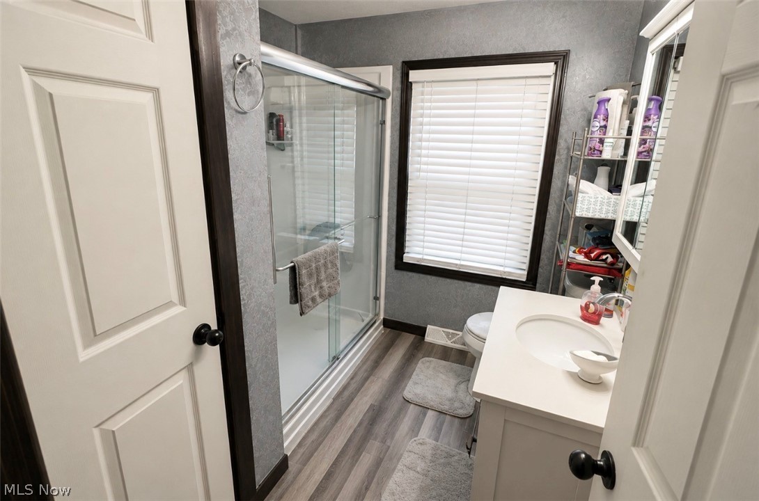 375 E Huston Street Barberton OH 44203