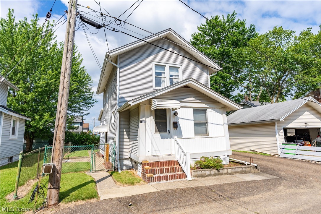 1515 Pearl Place SE Massillon OH 44646