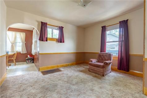 1515 Pearl Place SE Massillon OH 44646