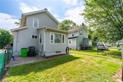 1515 Pearl Place SE Massillon OH 44646