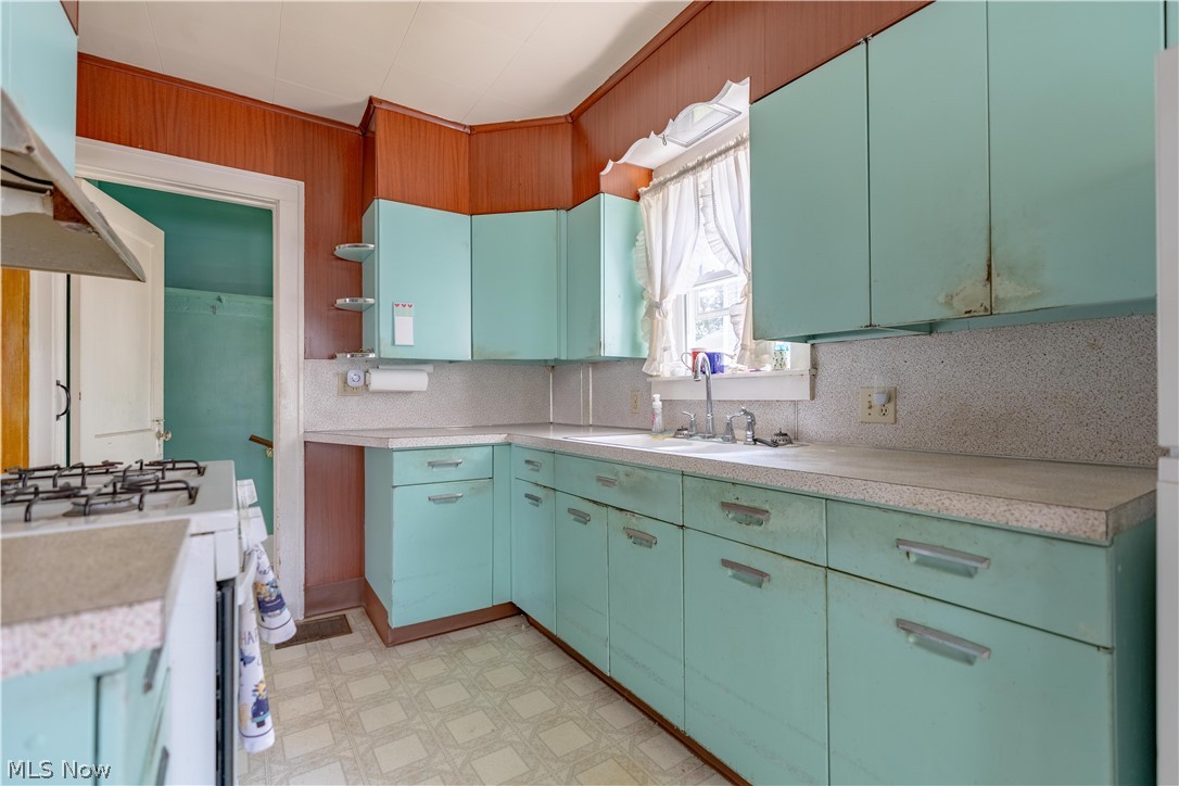 1515 Pearl Place SE Massillon OH 44646