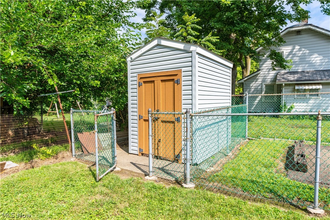 1515 Pearl Place SE Massillon OH 44646