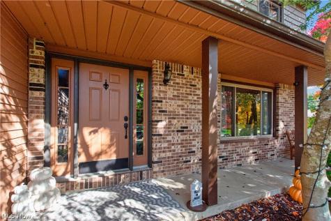 3080 Stoney Creek Drive North Royalton OH 44133