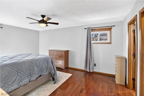 3080 Stoney Creek Drive North Royalton OH 44133