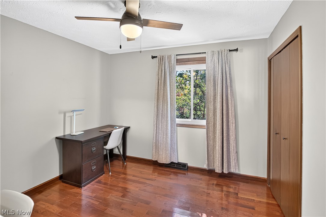 3080 Stoney Creek Drive North Royalton OH 44133