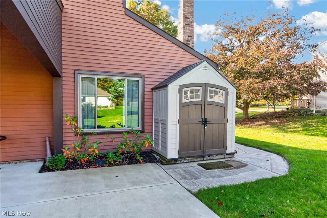 3080 Stoney Creek Drive North Royalton OH 44133