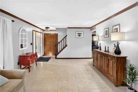 3080 Stoney Creek Drive North Royalton OH 44133