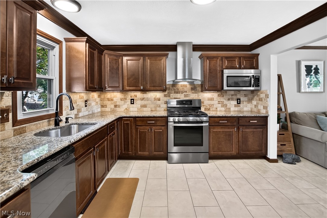 3080 Stoney Creek Drive North Royalton OH 44133