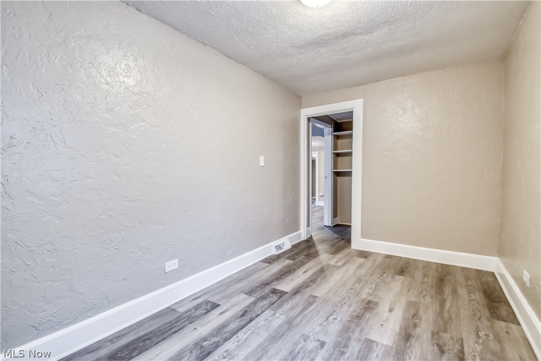 271 E 238 Street Euclid OH 44123